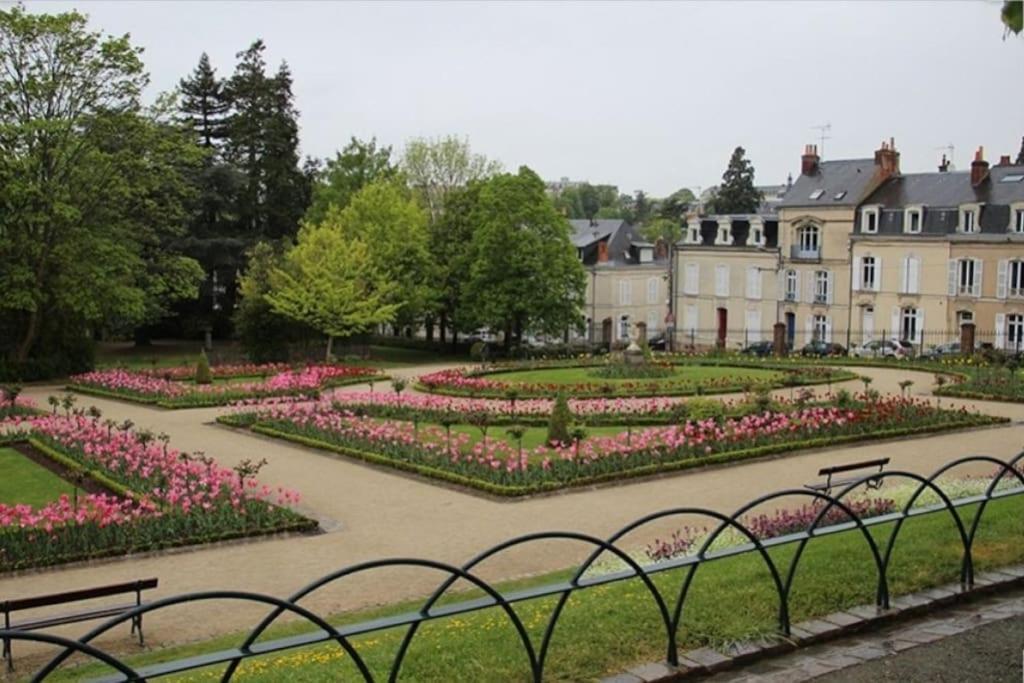 Appartement Lumineux Et Moderne Le Mans Exterior foto